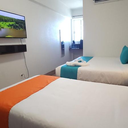 Voyager Sun & Reef Hotel San Pedro  Extérieur photo